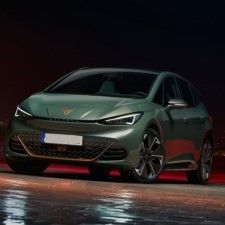 Cupra Born Ekran Koruyucu